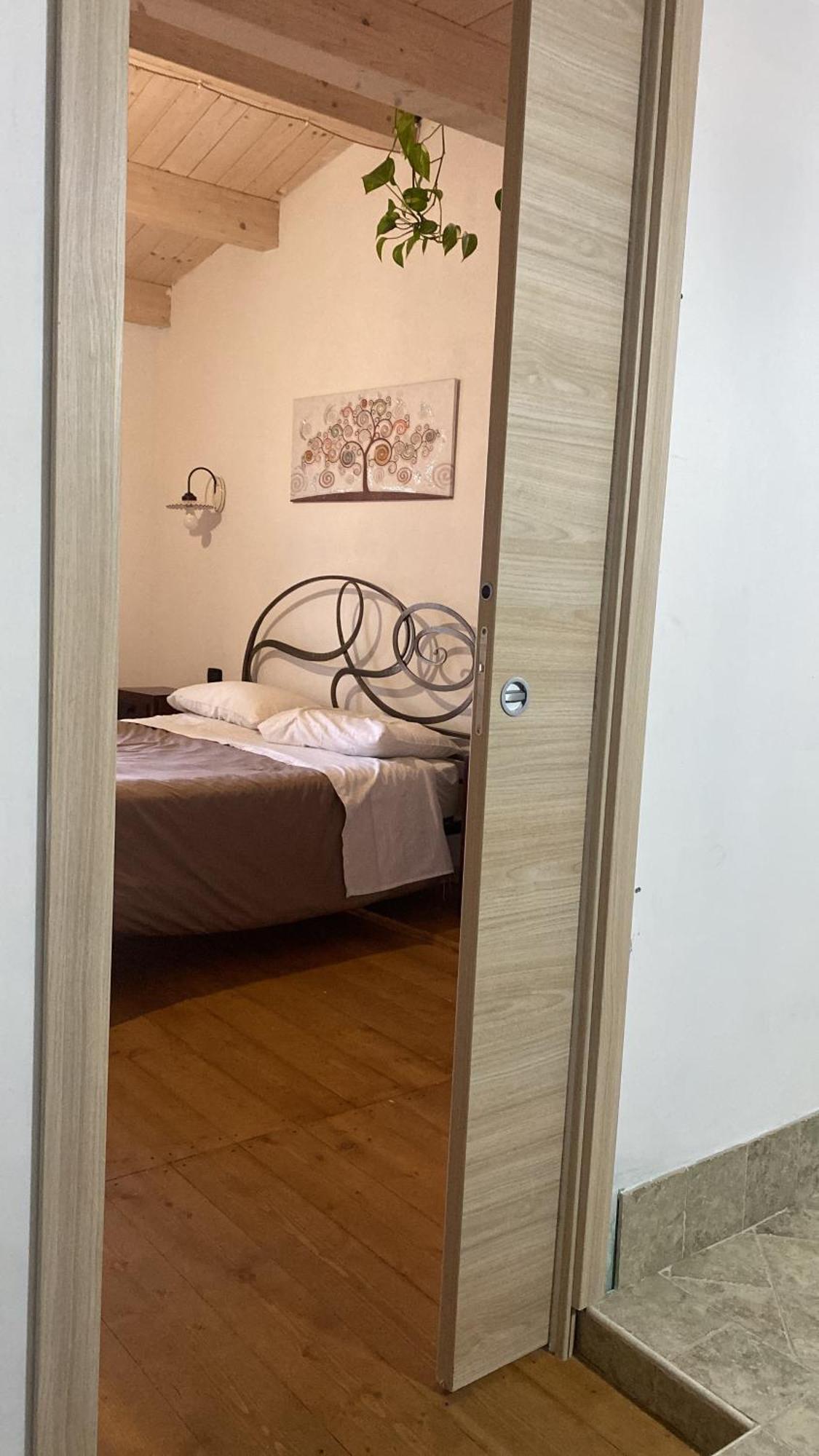 Guest House Tzia Udroni Ossi Экстерьер фото